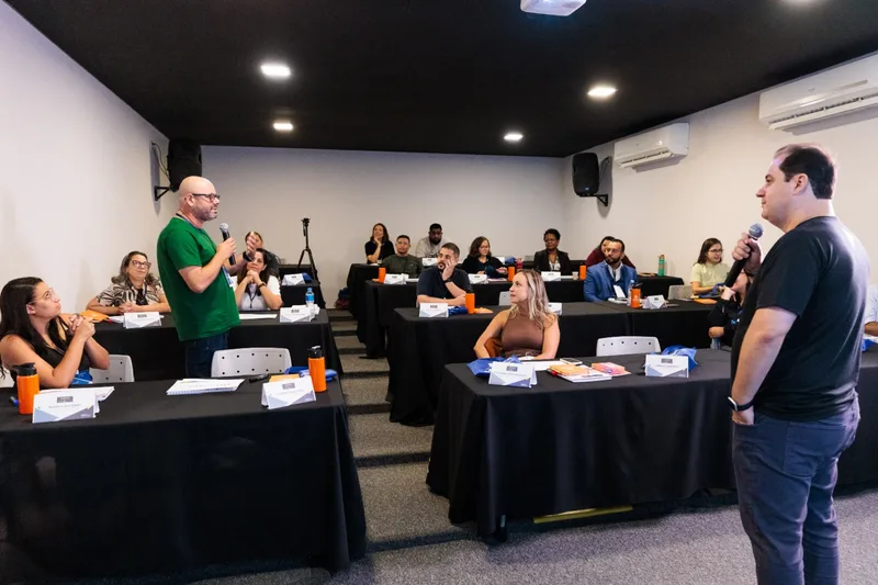 Espaço para participar e compartilhar — Auditório Minions, King Coworking em Campinas